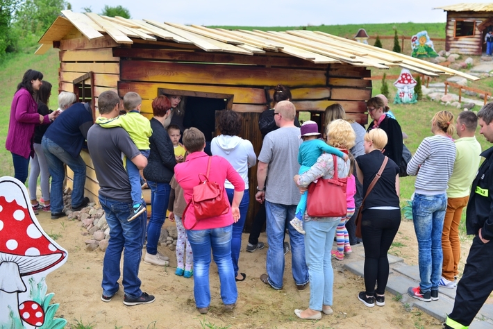 Osada Borowiackich Skrzatów w Teologu już otwarta - ZDJĘCIA, FILM