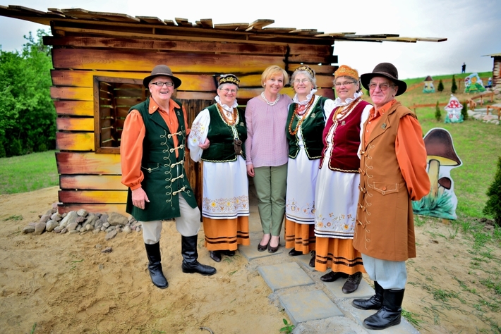 Osada Borowiackich Skrzatów w Teologu już otwarta - ZDJĘCIA, FILM