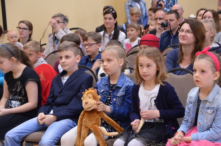 Raciąż: Mali poligloci - ZDJĘCIA