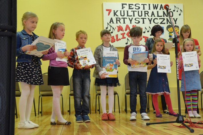 Raciąż: Mali poligloci - ZDJĘCIA