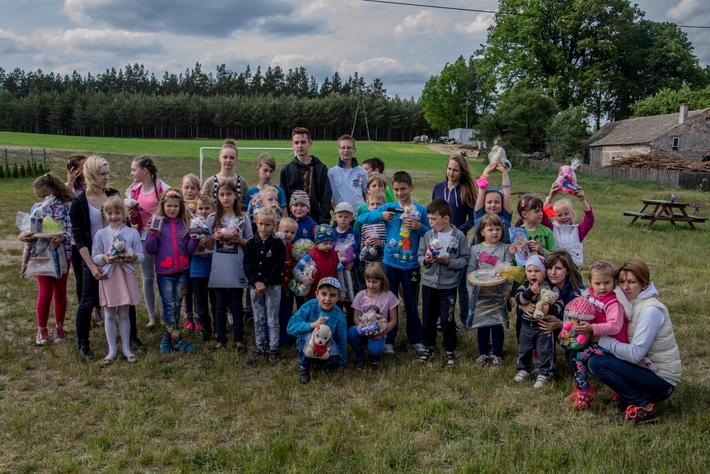 Gmina Śliwice: Dla dzieci w Łąskim Piecu - ZDJECIA