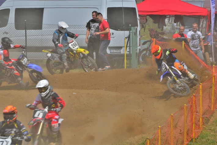 MOTOCROSS: Mistrzostwa Strefy Północnej w Więcborku - DUŻO ZDJĘĆ