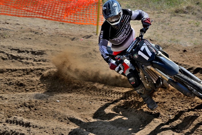 MOTOCROSS: Mistrzostwa Strefy Północnej w Więcborku - DUŻO ZDJĘĆ