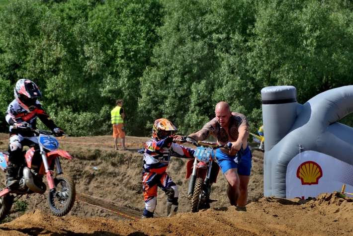 MOTOCROSS: Mistrzostwa Strefy Północnej w Więcborku - DUŻO ZDJĘĆ