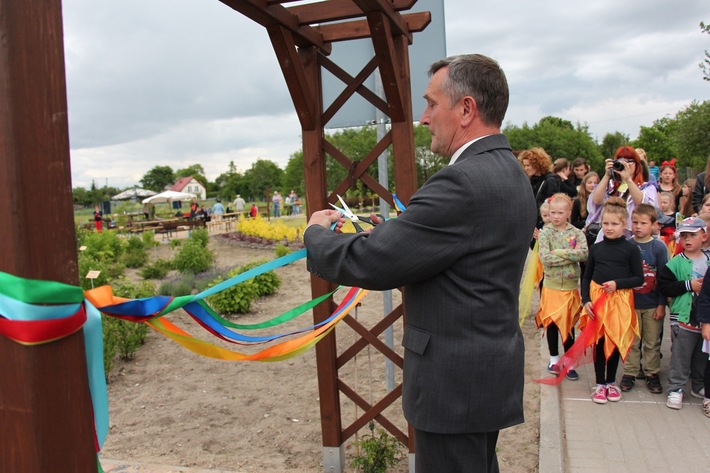 Żalno: Otworzyli kwiatowy zakątek - ZDJĘCIA