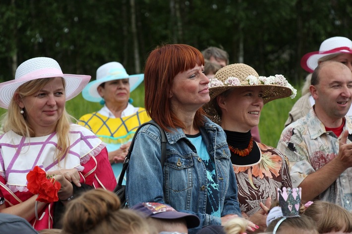 Żalno: Otworzyli kwiatowy zakątek - ZDJĘCIA