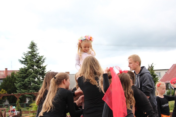 Żalno: Otworzyli kwiatowy zakątek - ZDJĘCIA