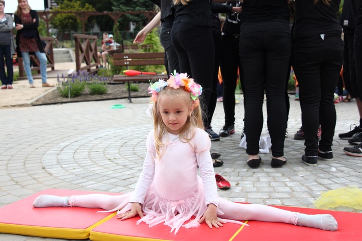 Żalno: Otworzyli kwiatowy zakątek - ZDJĘCIA