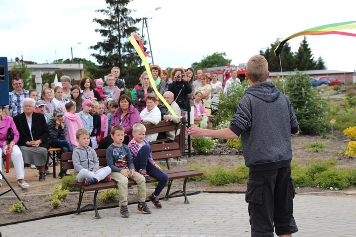 Żalno: Otworzyli kwiatowy zakątek - ZDJĘCIA