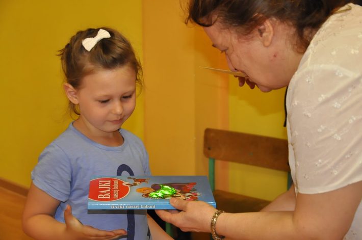 Tuchola: Przedszkolaki i ich nagrody - ZDJĘCIA