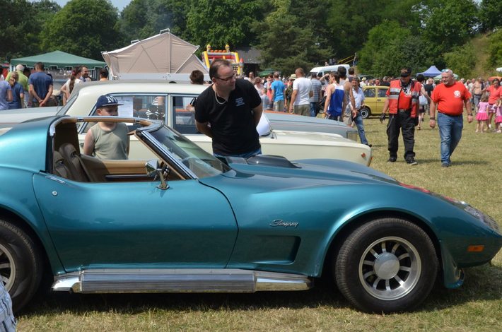 Tuchola: Wystawa pojazdów w Małpim Gaju - ZDJĘCIA