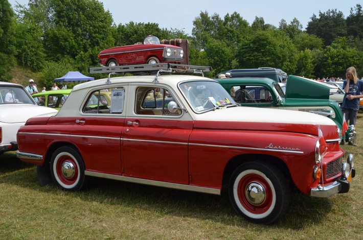 Tuchola: Wystawa pojazdów w Małpim Gaju - ZDJĘCIA