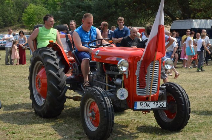 Tuchola: Wystawa pojazdów w Małpim Gaju - ZDJĘCIA