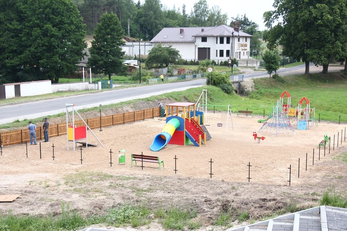 Gmina Śliwice: Place zabaw, toaleta i kontrowersyjna wiata - ZDJĘCIA