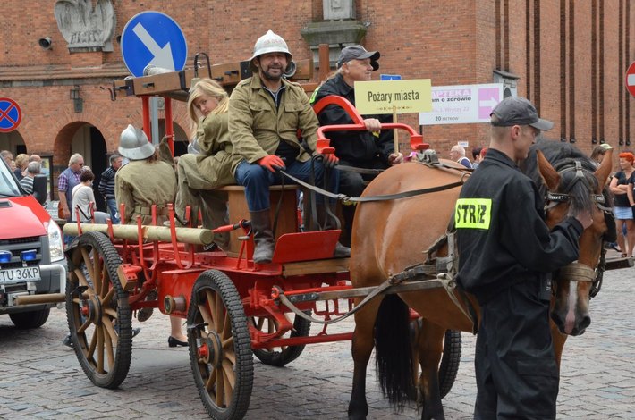 Tuchola: Pochód Borowiaków - ZDJĘCIA cz. I