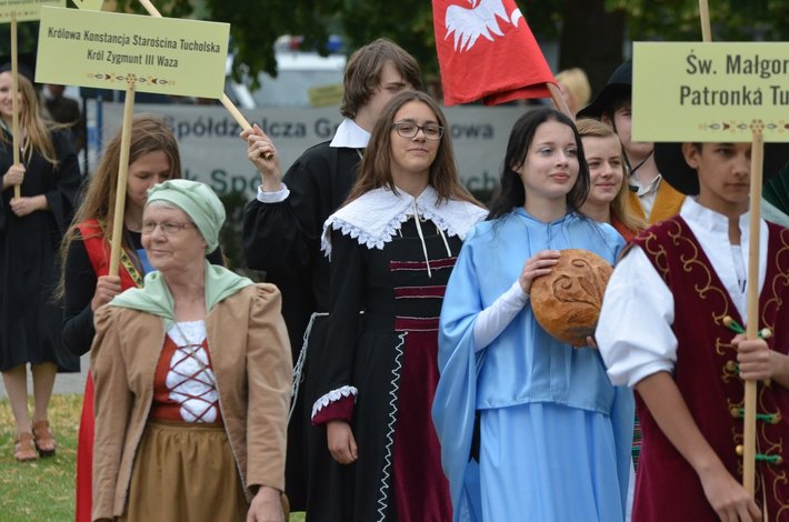 Tuchola: Pochód Borowiaków - ZDJĘCIA cz. I