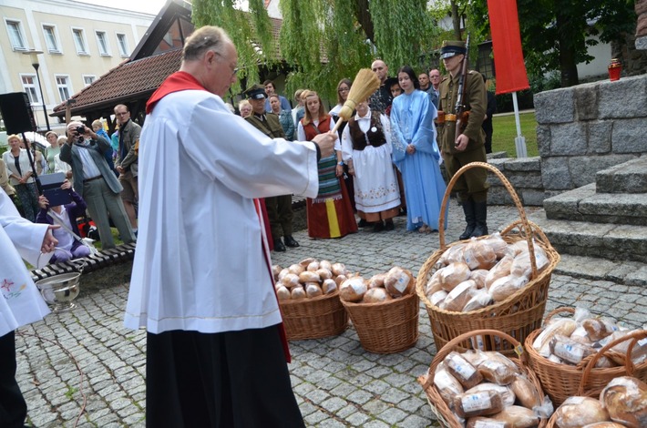 Tuchola: Święto patronki i miasta - ZDJĘCIA
