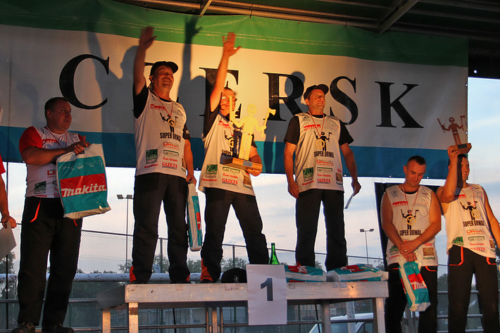 Super Drwal pod patronatem 