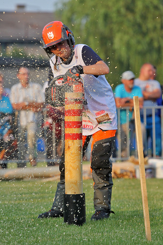 Super Drwal pod patronatem 