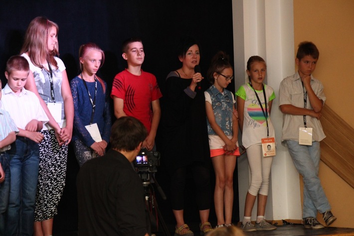 Gostycyn: Wystawili spektakl w ciemnościach - ZDJĘCIA