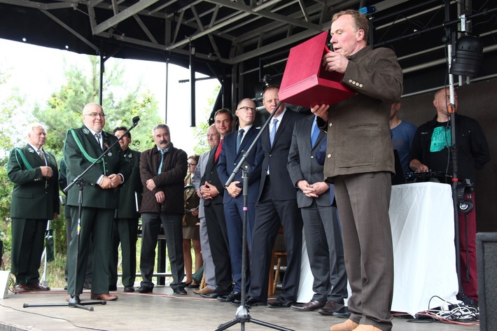 Śliwice: Ćwierć wieku firmy ?Myśliwiec? - ZDJĘCIA