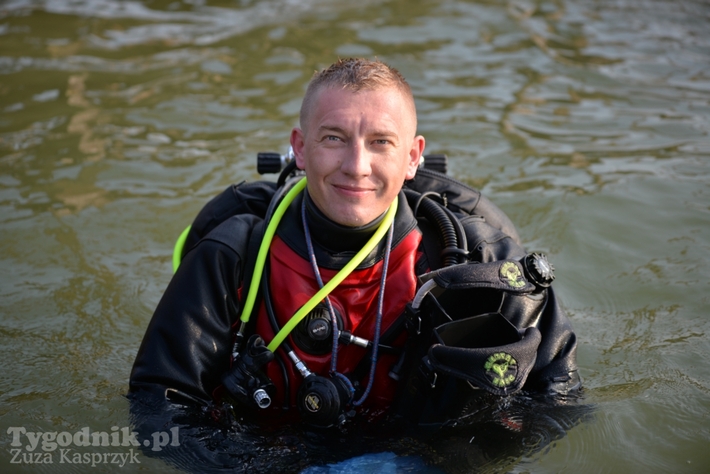 Nurkowie w Bysławiu - ZDJĘCIA