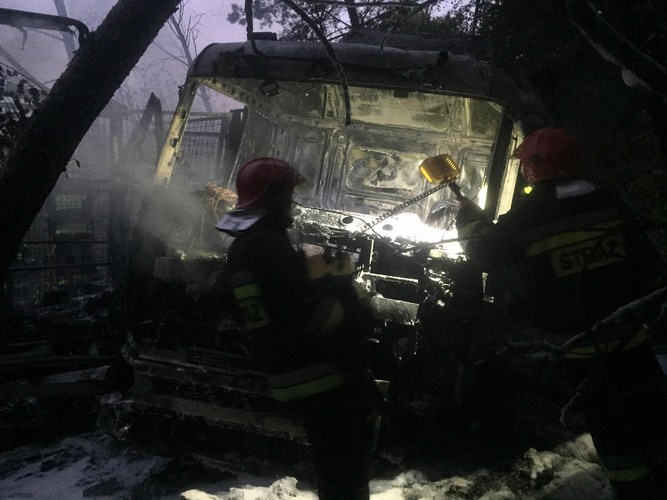 Wypadek pomiędzy Lubiewicami a Rykowiskiem - ZDJĘCIA