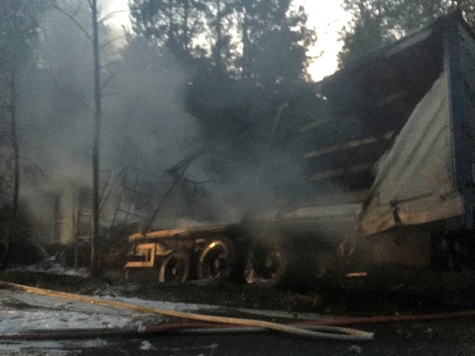 Wypadek pomiędzy Lubiewicami a Rykowiskiem - ZDJĘCIA