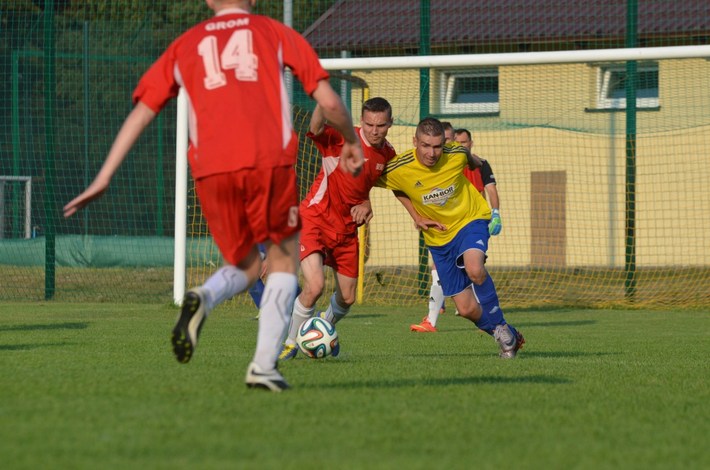 Raciąż: Rawys Kan-Bor kontra Grom - ZDJĘCIA