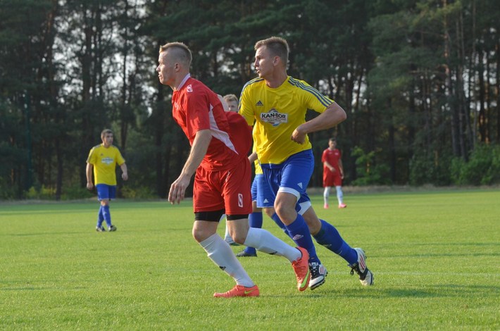 Raciąż: Rawys Kan-Bor kontra Grom - ZDJĘCIA