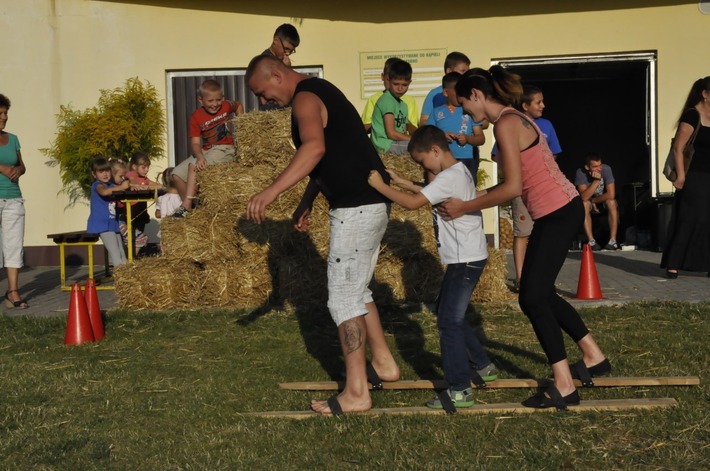 Stobno: Biesiada trwała do późna - ZDJĘCIA