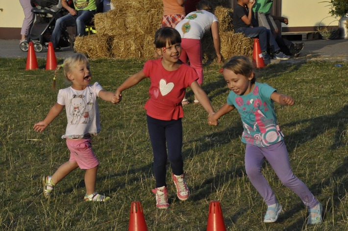 Stobno: Biesiada trwała do późna - ZDJĘCIA