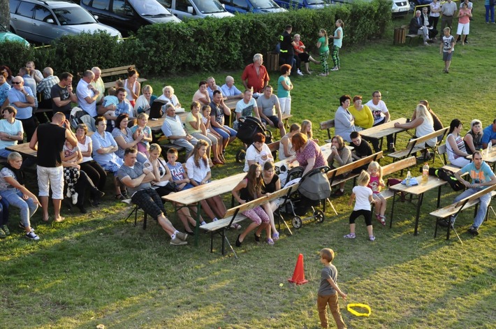 Stobno: Biesiada trwała do późna - ZDJĘCIA