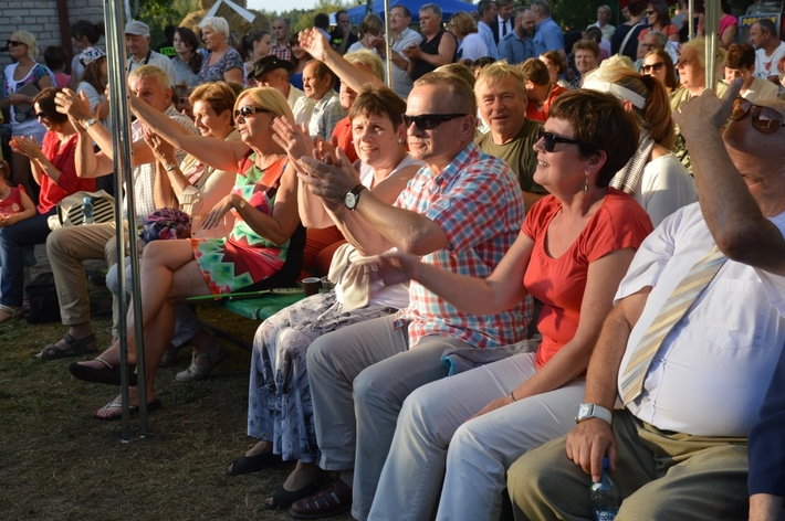 Gmina Śliwice: Dożynki w Brzeźnie - ZDJĘCIA