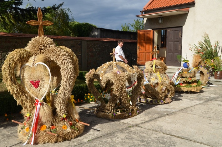 Tuchola: Dożynki gminne w Mędromierzu - ZDJĘCIA