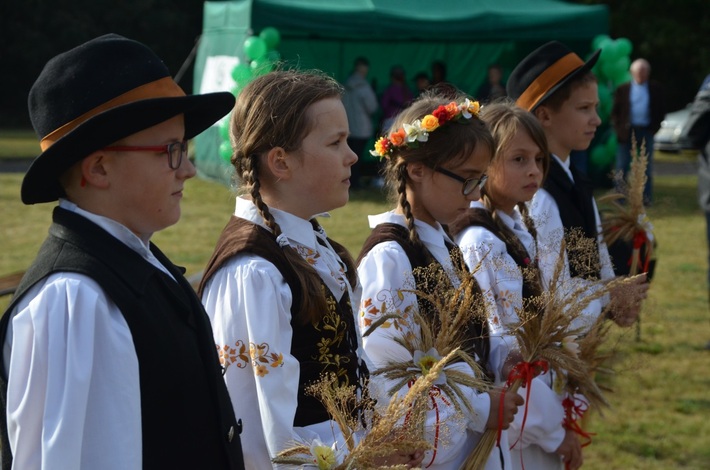 Tuchola: Dożynki gminne w Mędromierzu - ZDJĘCIA