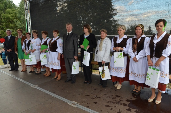 Tuchola: Dożynki gminne w Mędromierzu - ZDJĘCIA