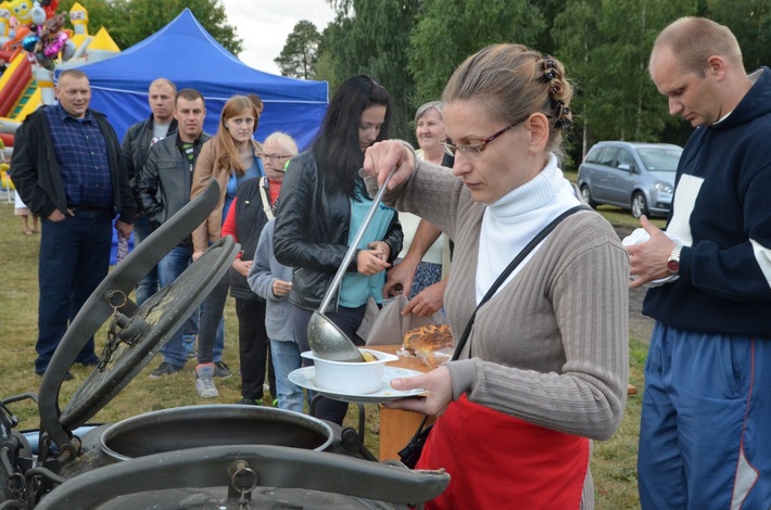 Tuchola: Dożynki gminne w Mędromierzu - ZDJĘCIA
