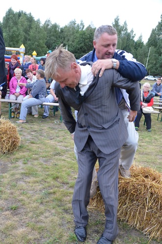 Tuchola: Dożynki gminne w Mędromierzu - ZDJĘCIA