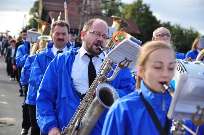 Cekcyn: Dożynki gminne świętowano w Iwcu - ZDJĘCIA