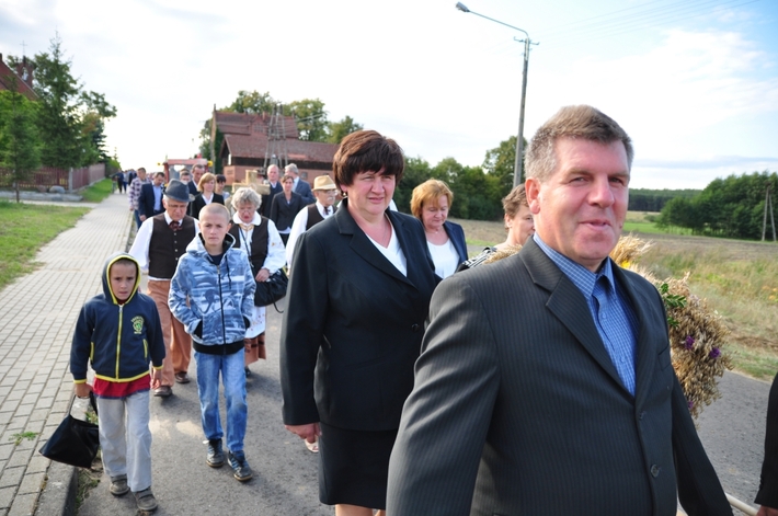 Cekcyn: Dożynki gminne świętowano w Iwcu - ZDJĘCIA