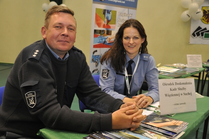 Powiat tucholski: Powiatowe Targi Edukacji i Pracy - ZDJĘCIA