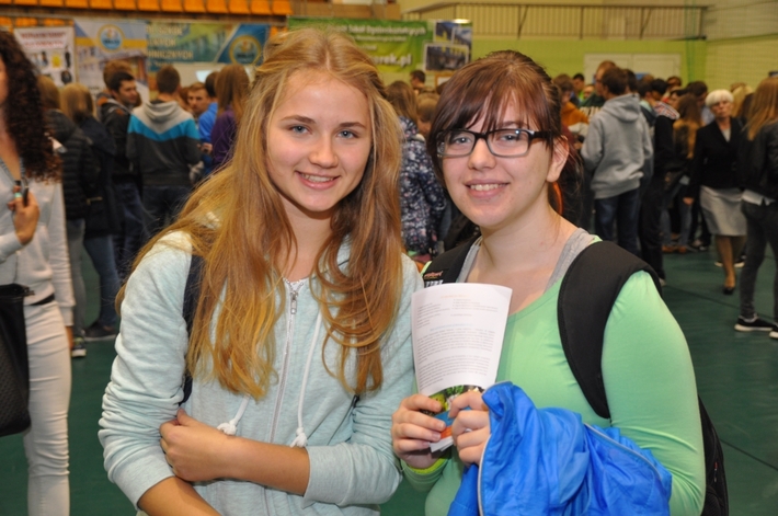 Powiat tucholski: Powiatowe Targi Edukacji i Pracy - ZDJĘCIA