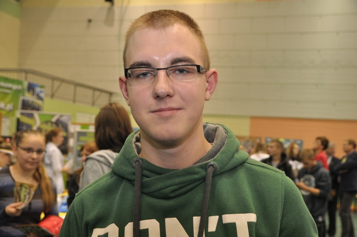 Powiat tucholski: Powiatowe Targi Edukacji i Pracy - ZDJĘCIA