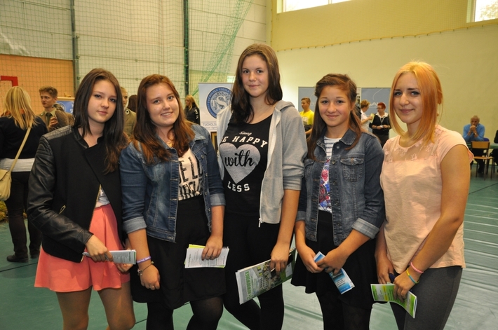 Powiat tucholski: Powiatowe Targi Edukacji i Pracy - ZDJĘCIA