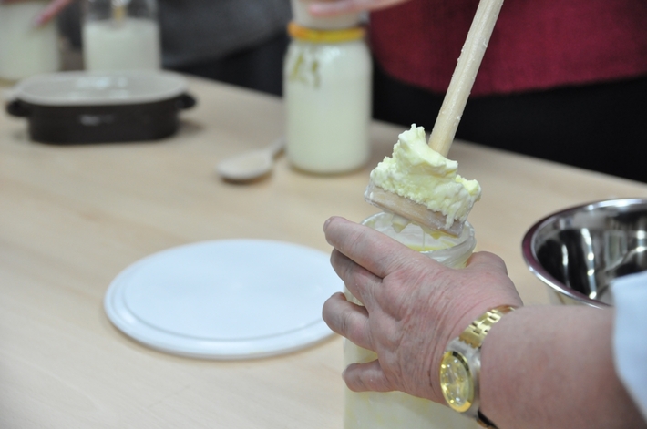 Tak w Tucholi robi się masło - ZDJĘCIA