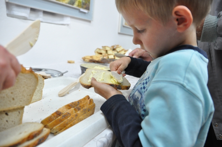 Tak w Tucholi robi się masło - ZDJĘCIA