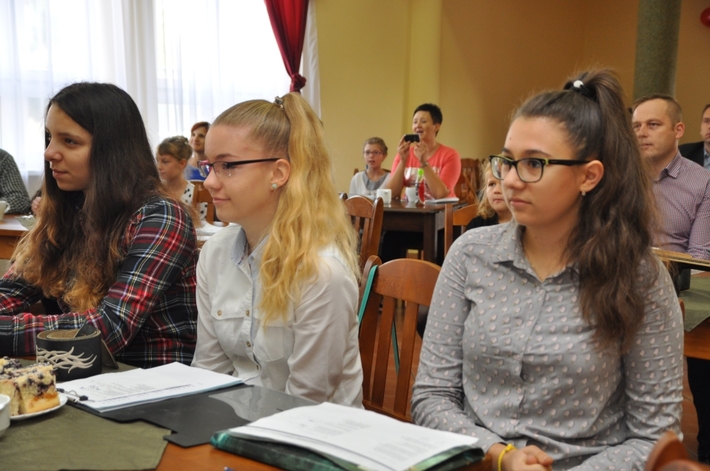 Gmina Kęsowo: I Przegląd Piosenki Jesiennej - ZDJĘCIA