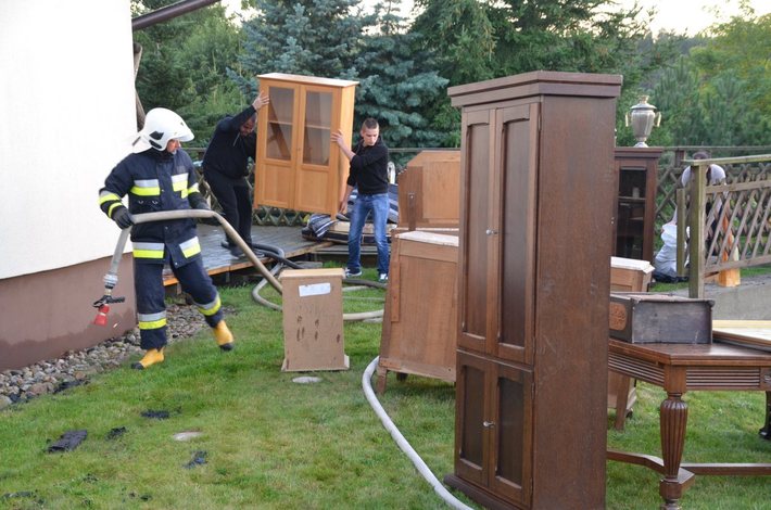 Gmina Tuchola: Pożar domu w Klocku - ZDJĘCIA