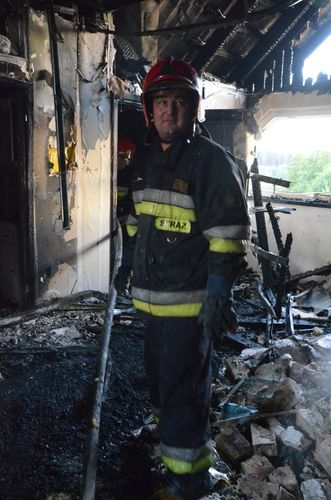 Gmina Tuchola: Pożar domu w Klocku - ZDJĘCIA